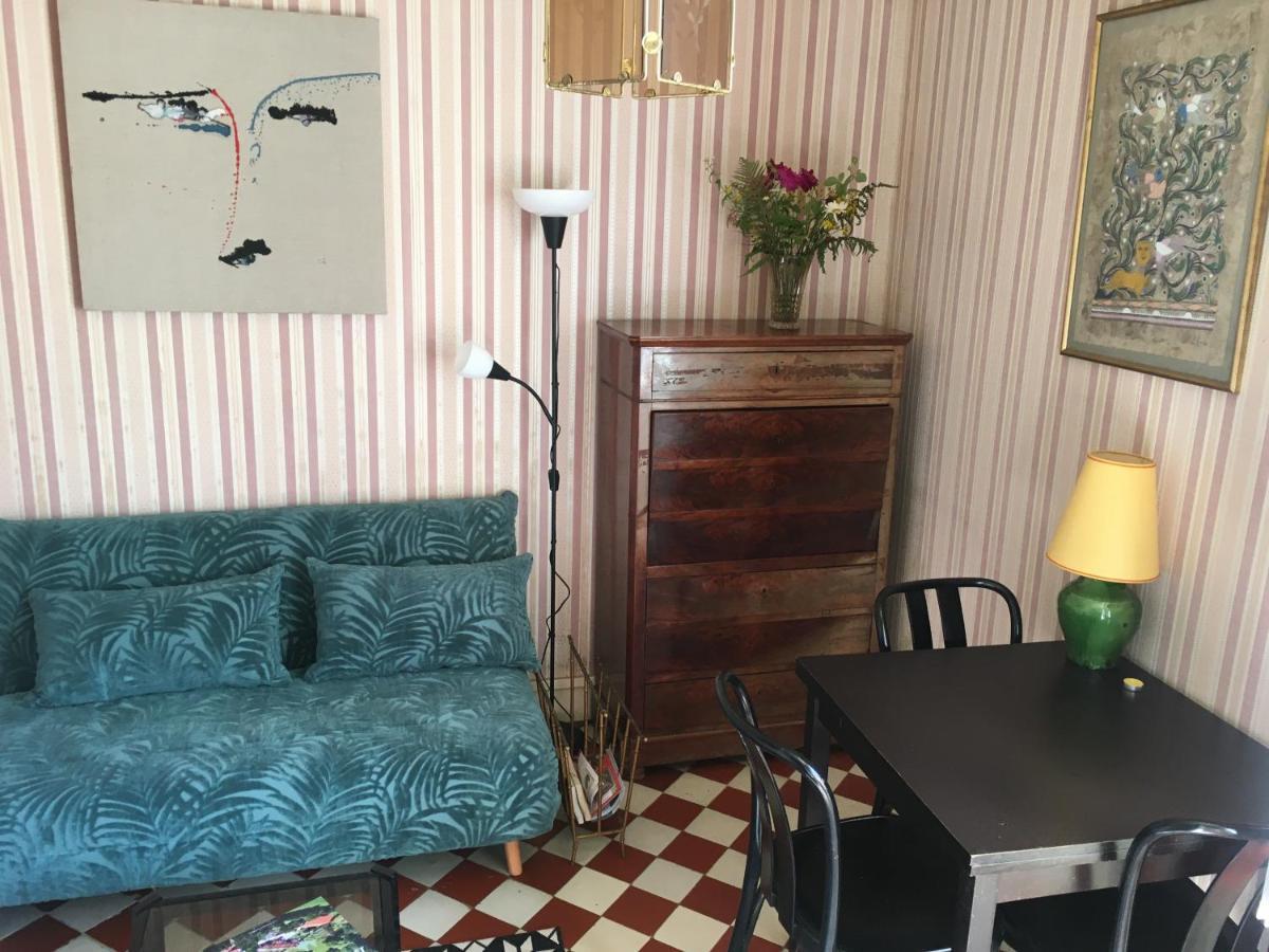 Le Refuge Private Entrance 2/4 Pers Dans Maison 17Eme Siecle.Parking. Calme Autreches Exterior photo