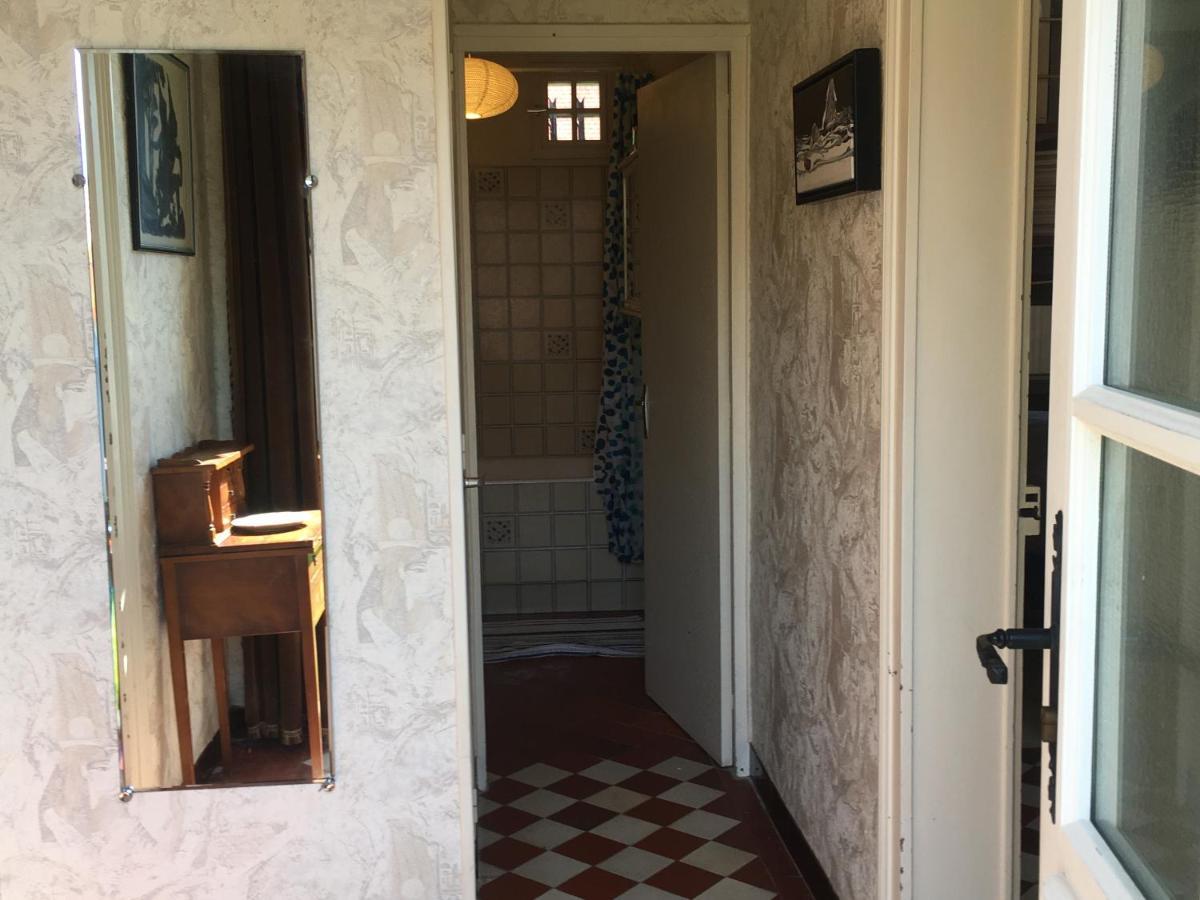 Le Refuge Private Entrance 2/4 Pers Dans Maison 17Eme Siecle.Parking. Calme Autreches Exterior photo